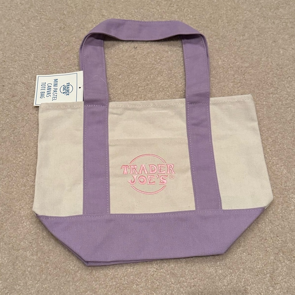 Trader Joe’s Mini Pastel Tote Bag (Lavender 💜)